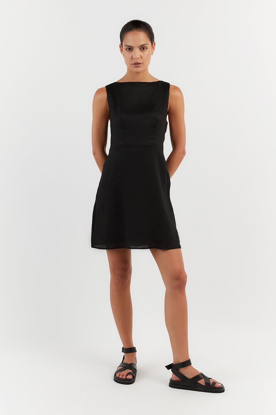 TYLA BLACK LINEN MINI DRESS sold by Dissh product image thumbnail 2