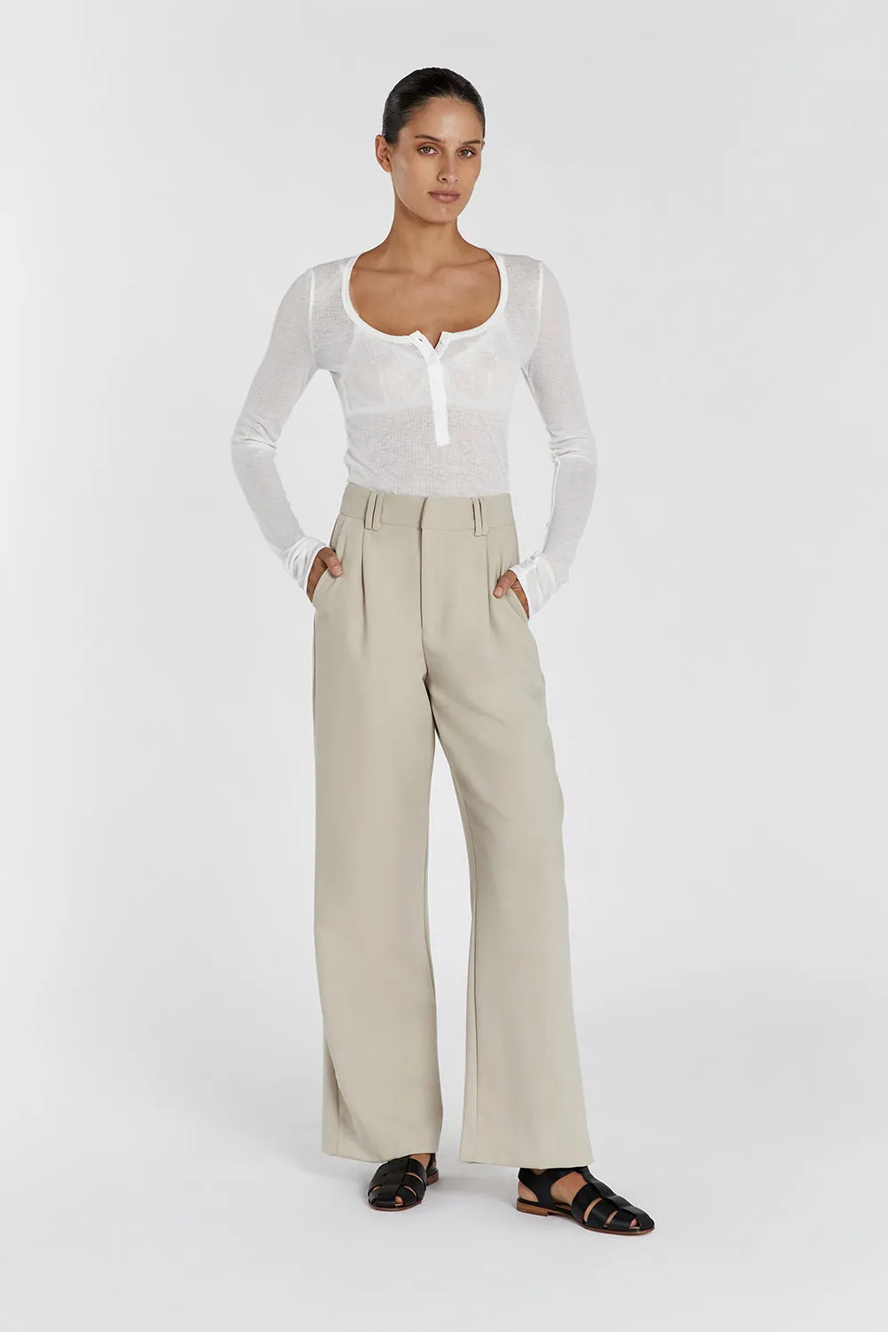 ARDEN OFF WHITE LONG SLEEVE KNIT TOP sold by Dissh product image thumbnail 2