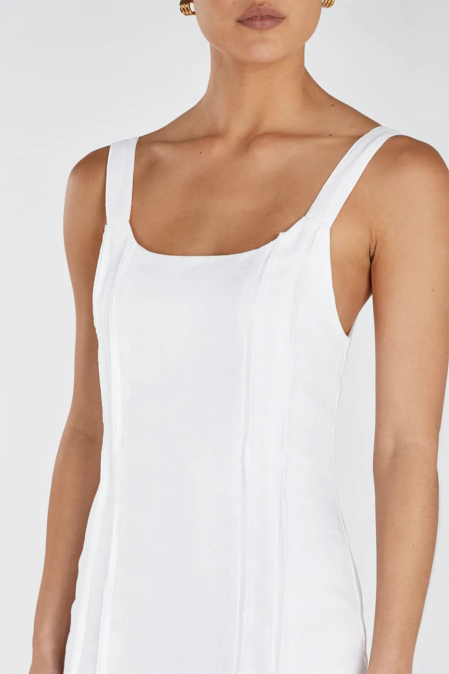 DULCE WHITE LINEN MIDI DRESS sold by Dissh product image thumbnail 5