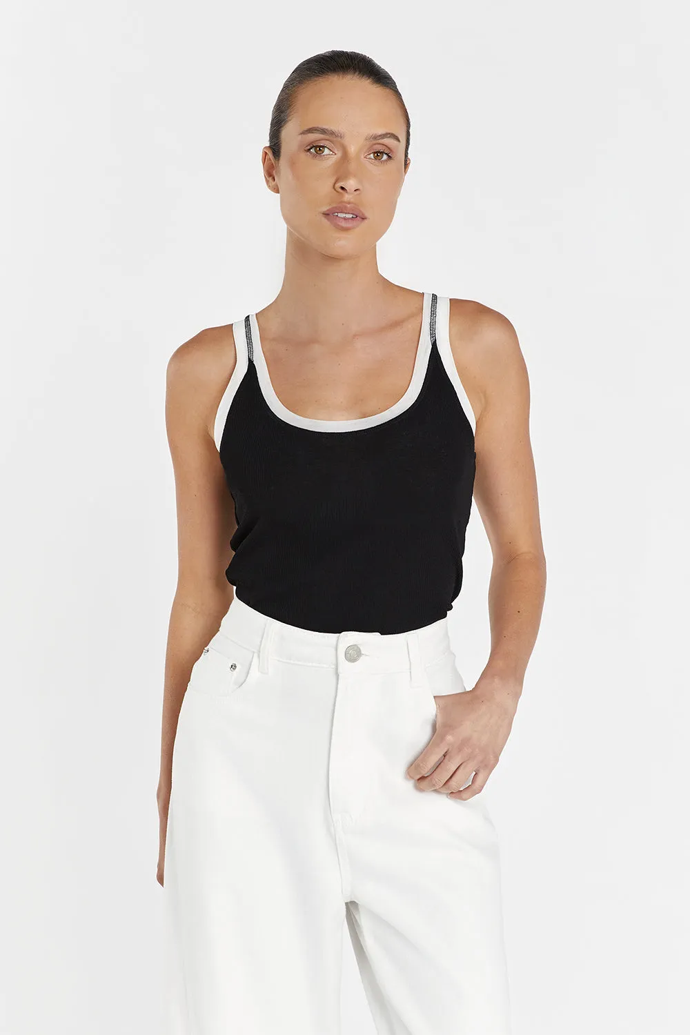 LINA BLACK CONTRAST SCOOP TANK sold by Dissh product image thumbnail 2