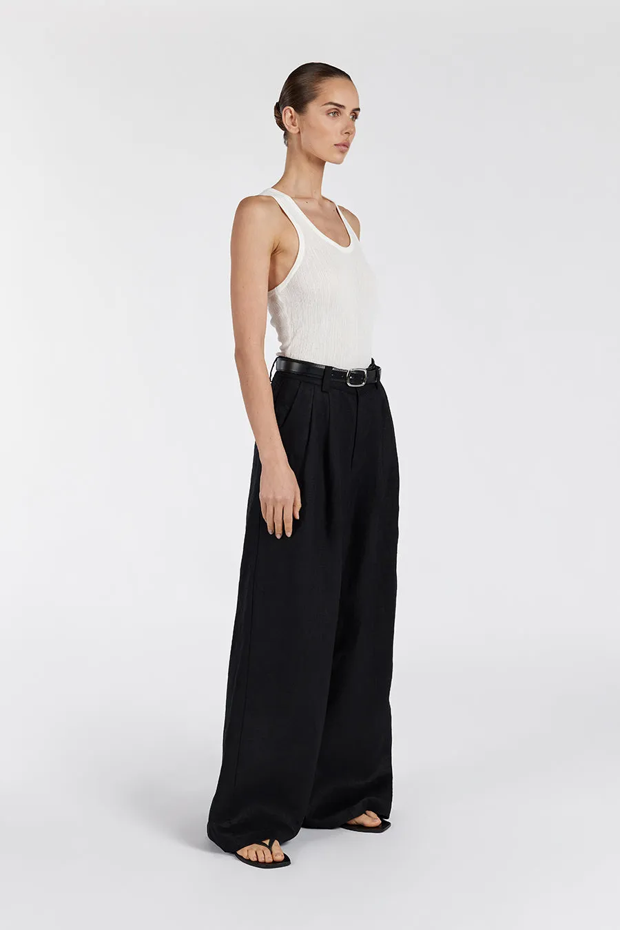 HOLDEN BLACK LINEN PANT sold by Dissh product image thumbnail 3