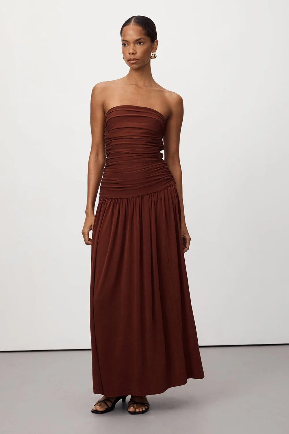 SHARI SAHARA STRAPLESS BANDEAU MIDI DRESS sold by Dissh product image thumbnail 2