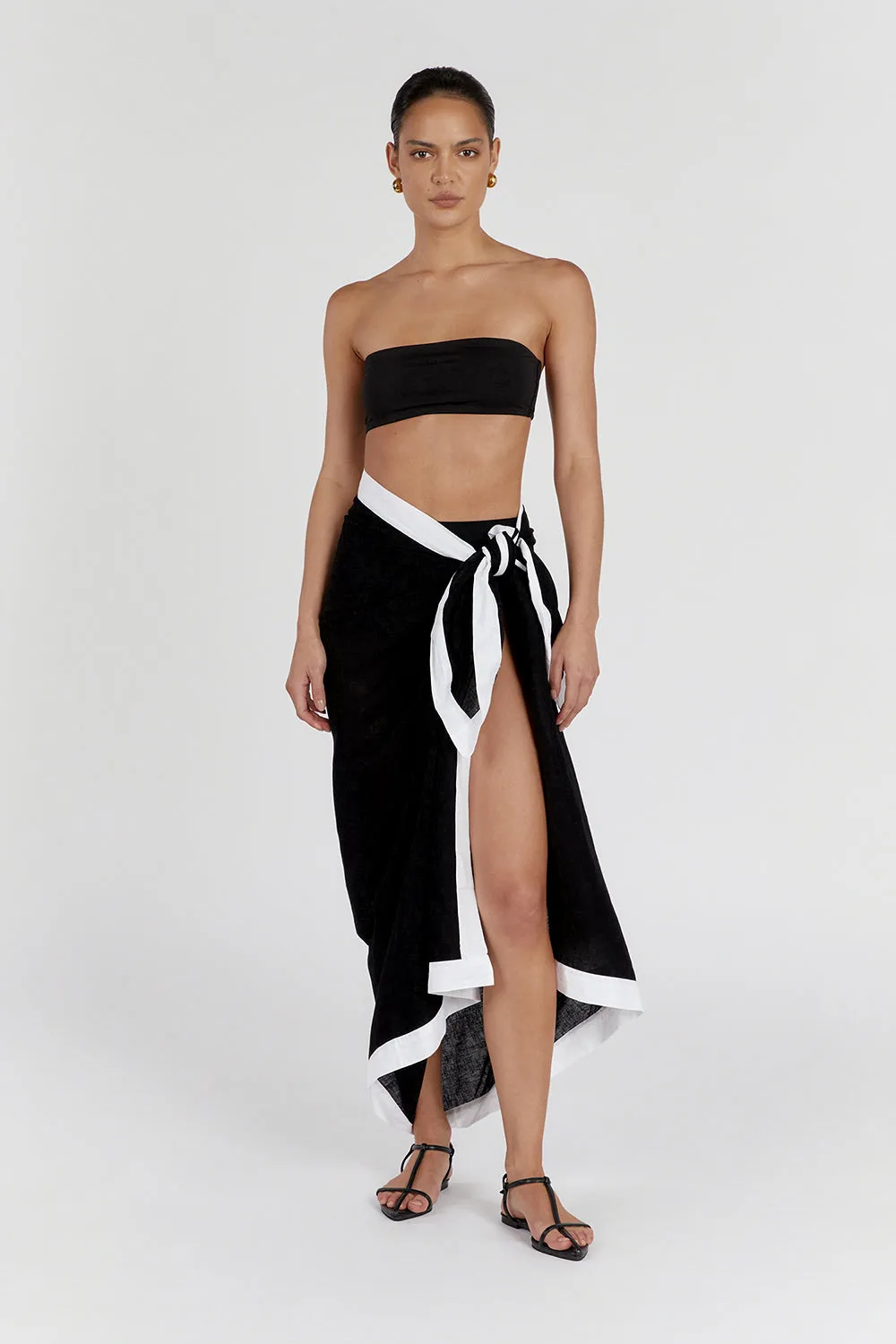 CALLIE BLACK BANDEAU TOP sold by Dissh