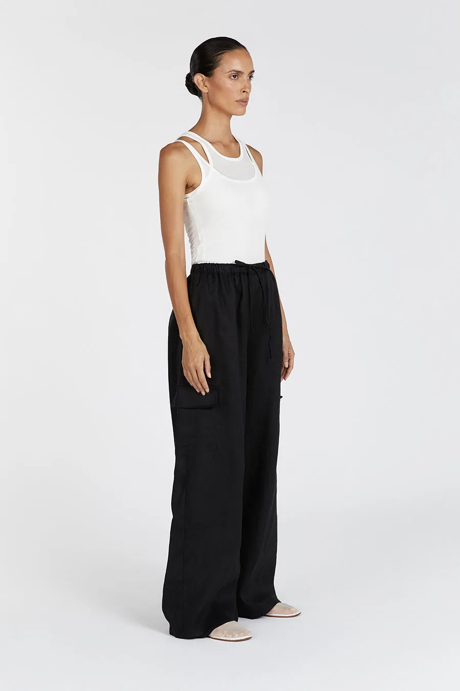 INGRID BLACK LINEN CARGO PANT sold by Dissh product image thumbnail 3