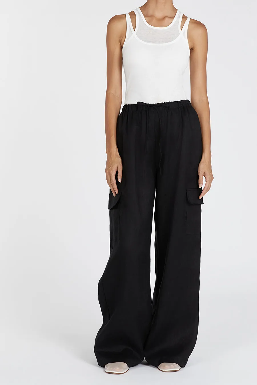 INGRID BLACK LINEN CARGO PANT sold by Dissh product image thumbnail 2