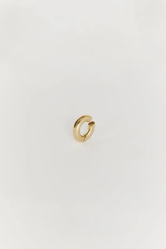 LUV AJ AMALFI EAR CUFF GOLD sold by Dissh