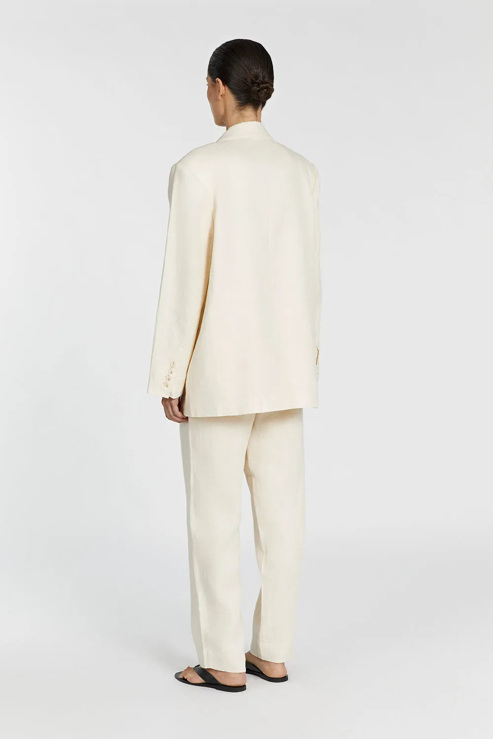 INDY BUTTER LINEN BLAZER sold by Dissh product image thumbnail 5