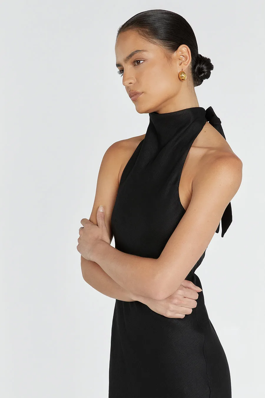 VERA BLACK LINEN MAXI DRESS sold by Dissh product image thumbnail 3