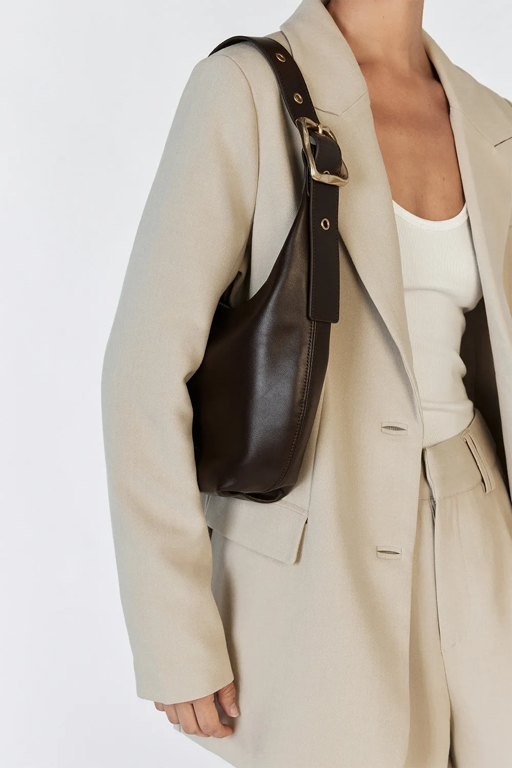 BRIE LEON CRIOSSANT BAG CHOCOLATE sold by Dissh product image thumbnail 2