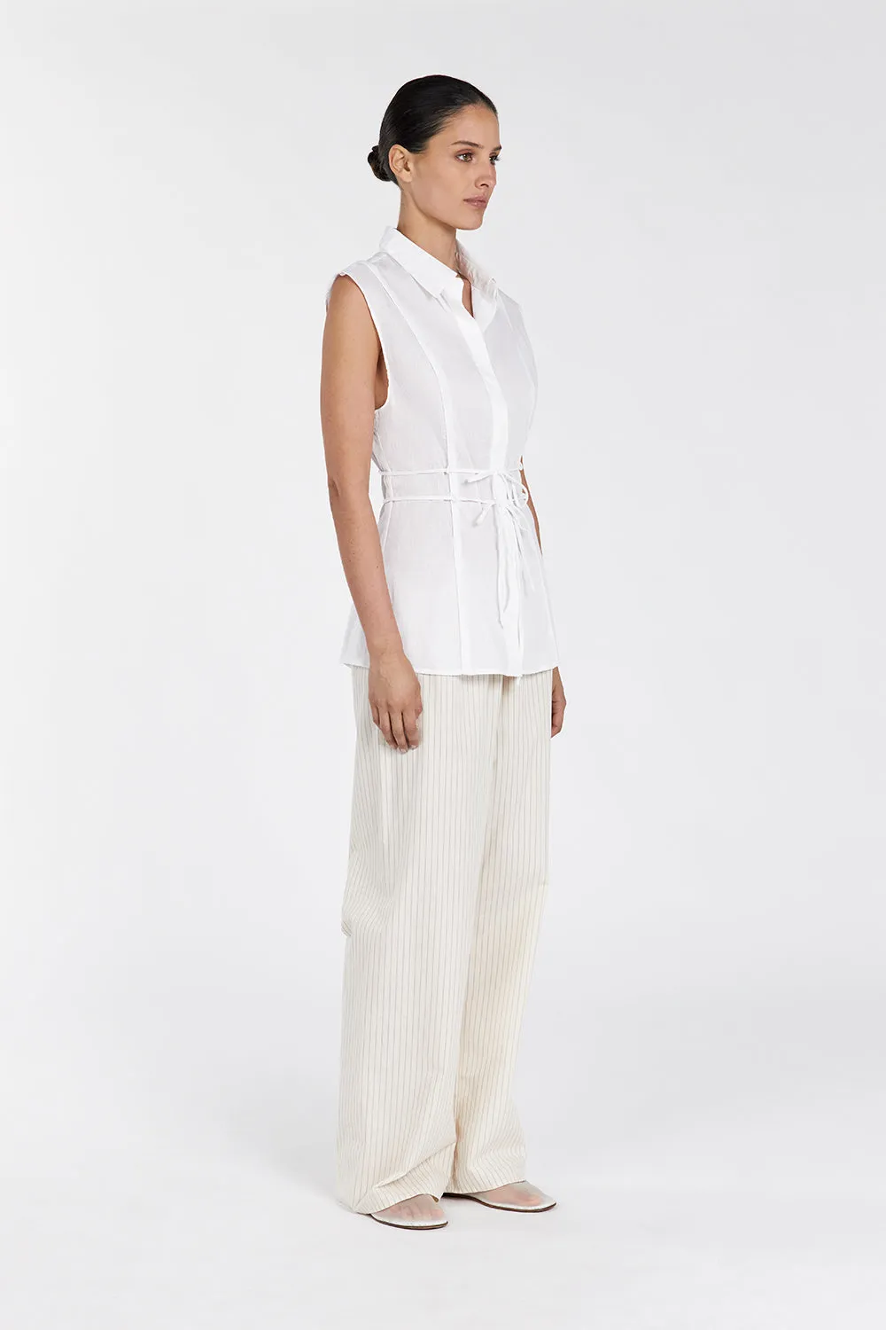 JASE WHITE LINEN SLEEVELESS TOP sold by Dissh product image thumbnail 4