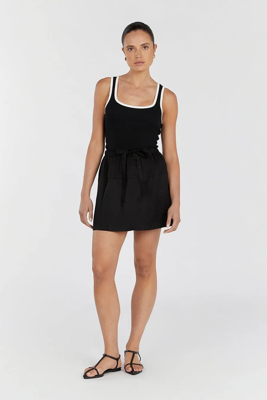 GINGER BLACK LINEN MINI SKIRT sold by Dissh