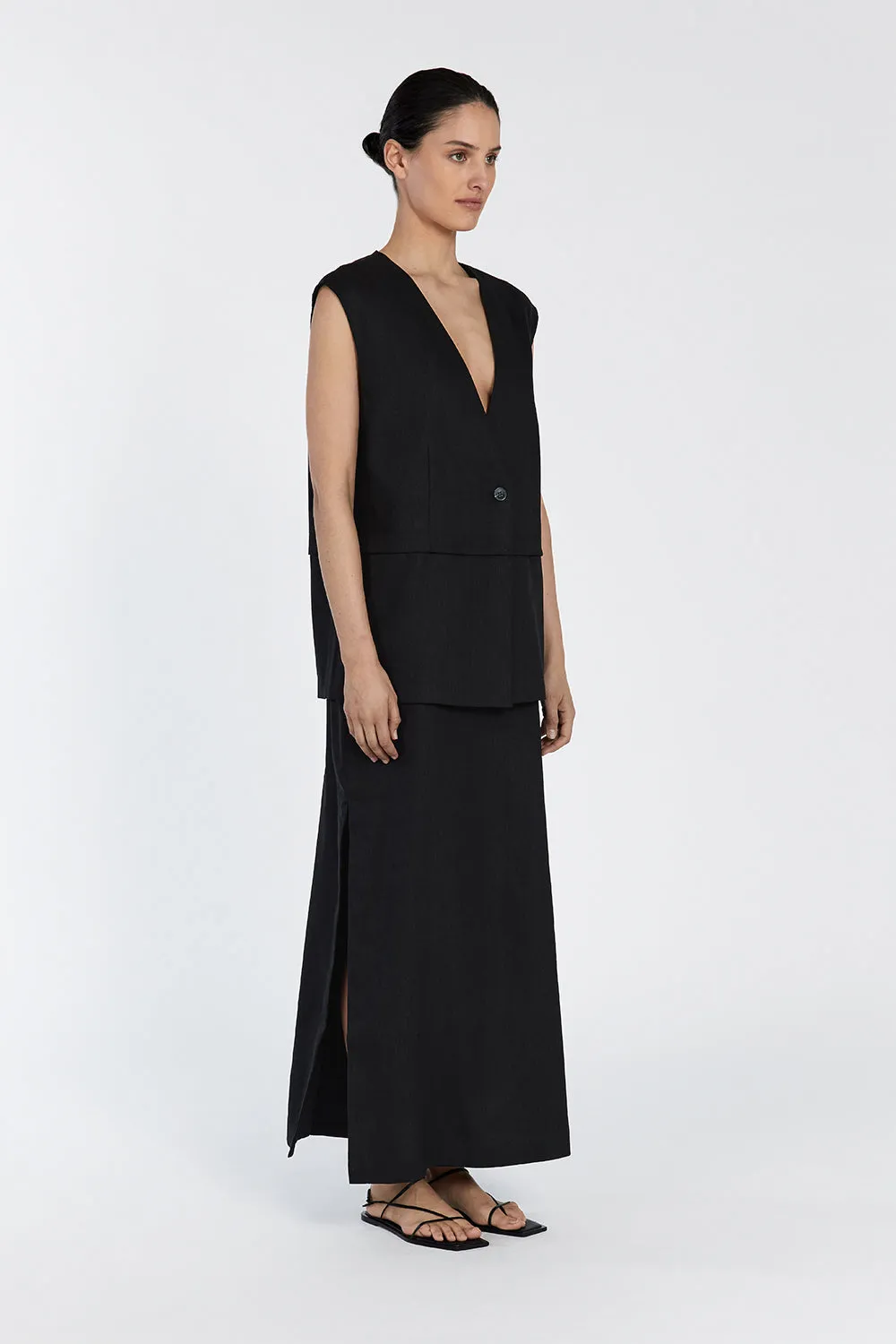 TAYLOR BLACK VEST sold by Dissh product image thumbnail 4