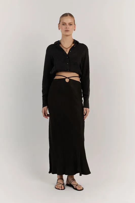 MIA BLACK CROPPED SLEEVED SHIRT made by Dissh
