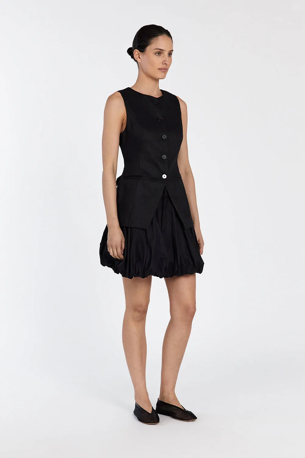 MARIA BLACK LINEN MINI SKIRT sold by Dissh product image thumbnail 3