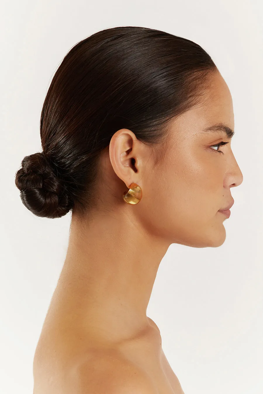 CENDRE BOBBI GOLD HOOP EARRINGS sold by Dissh product image thumbnail 4
