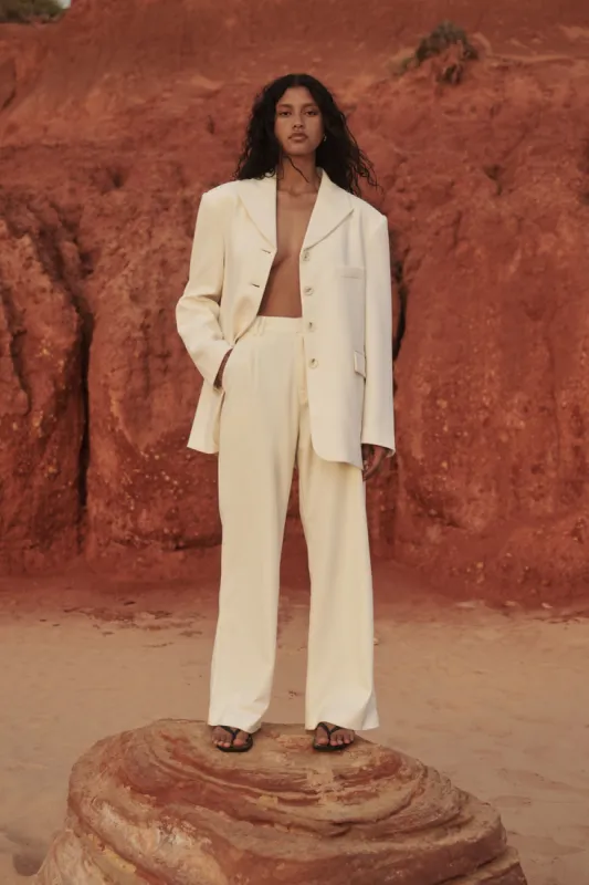 LIV CREAM BOYFRIEND BLAZER sold by Dissh
