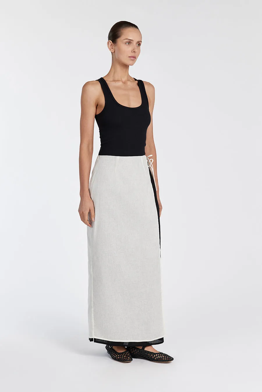 MEGAN CREAM/BLACK WRAP SKIRT sold by Dissh product image thumbnail 4