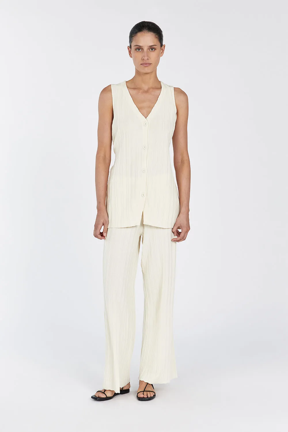 SYLVIA CREAM LONGLINE VEST sold by Dissh