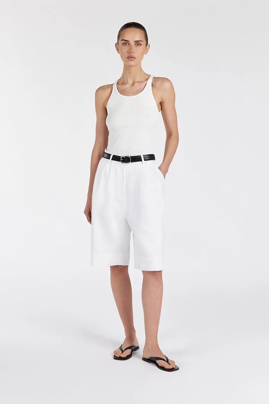 KAYLA WHITE LINEN BERMUDA SHORT sold by Dissh product image thumbnail 2