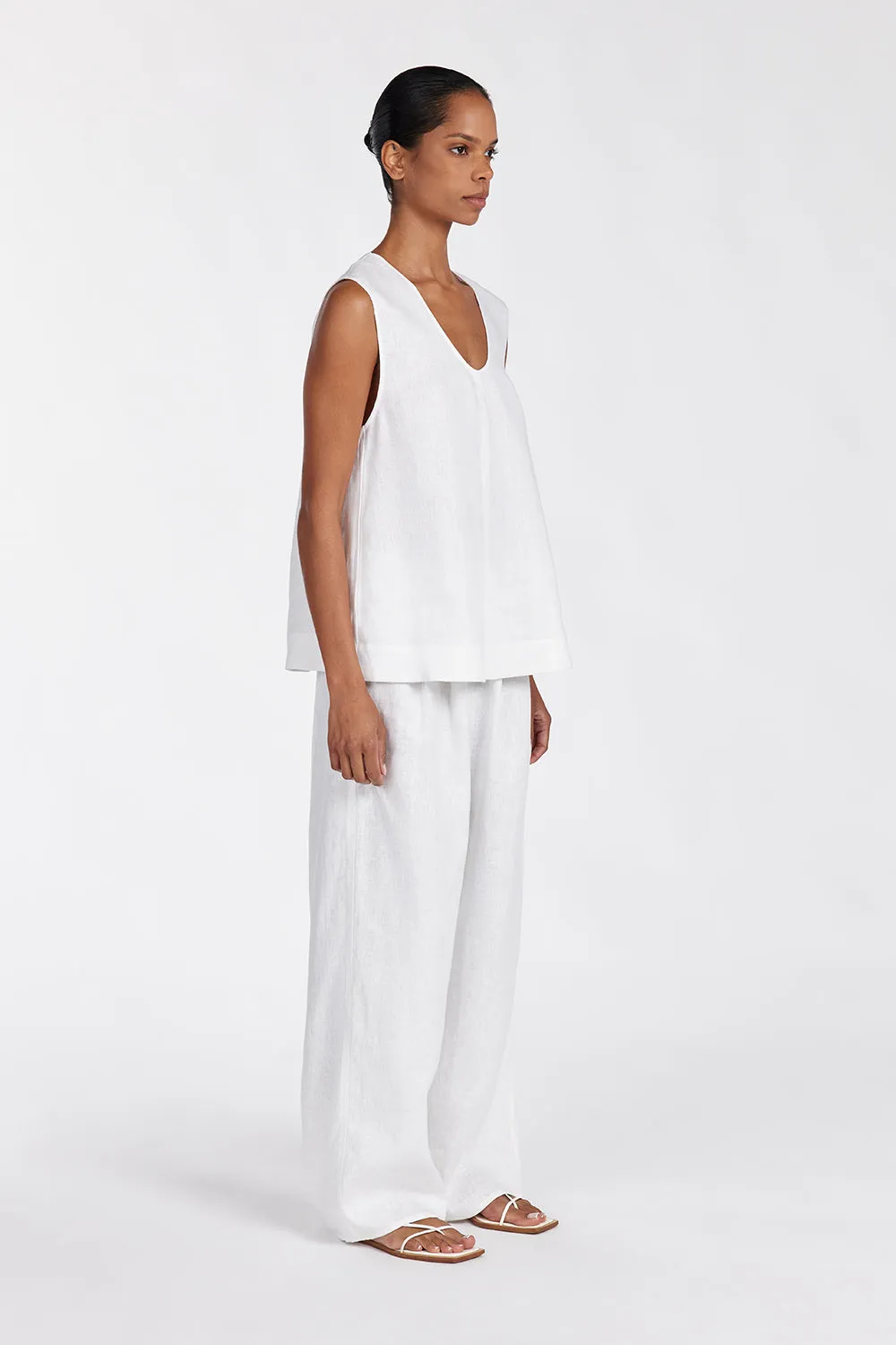 ANA WHITE LINEN SCOOP TOP sold by Dissh product image thumbnail 3