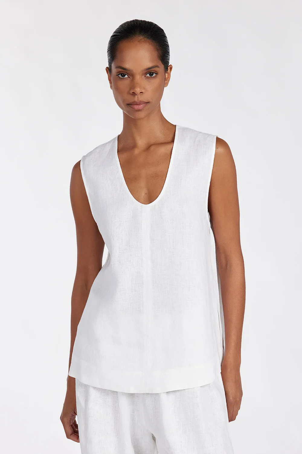 ANA WHITE LINEN SCOOP TOP sold by Dissh product image thumbnail 2