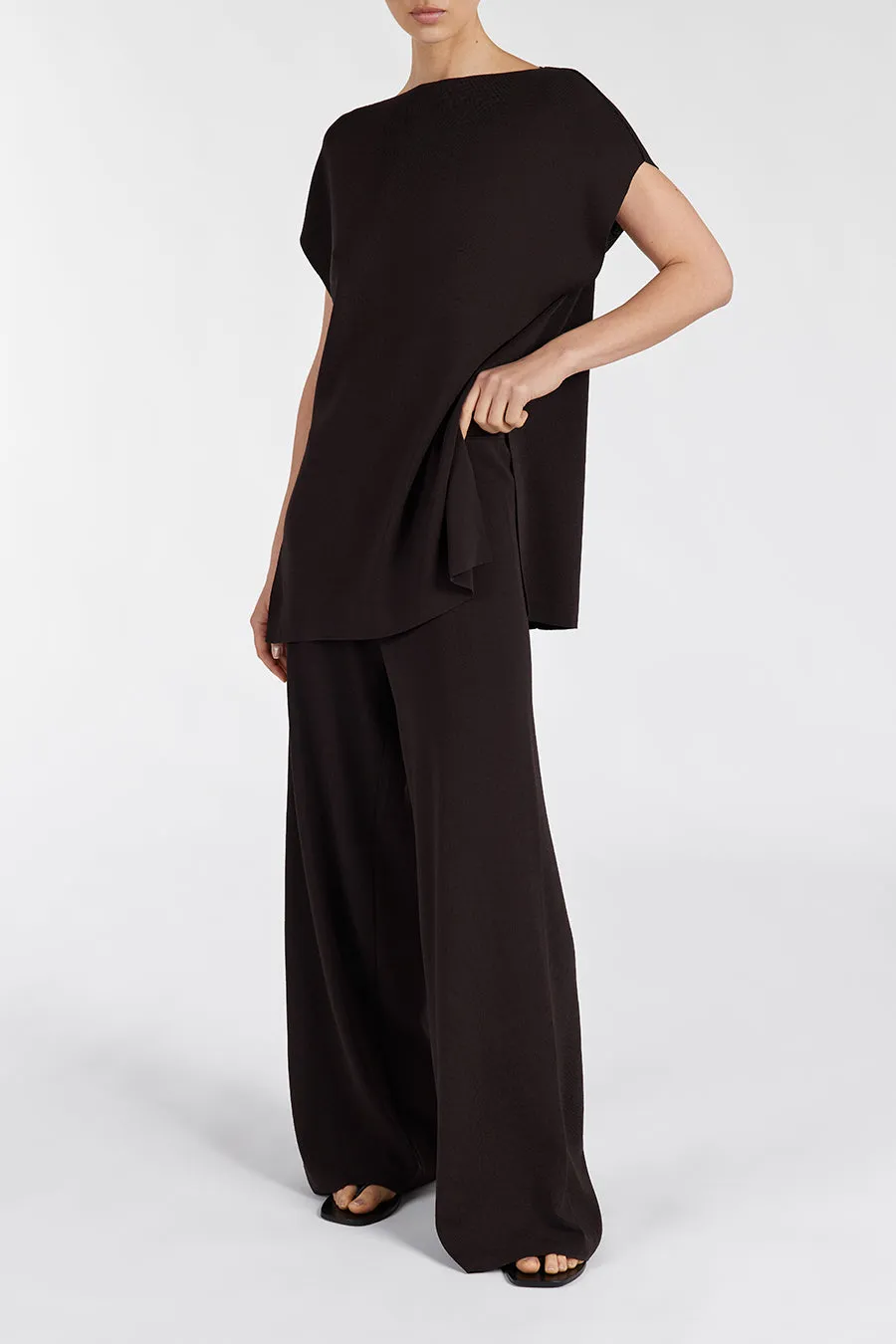 MABLE BITTER CHOC KNIT PANT sold by Dissh product image thumbnail 2