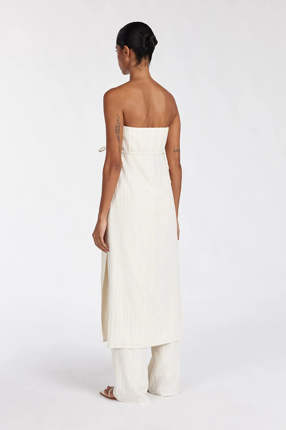 LOZ CREAM TUNIC TOP sold by Dissh product image thumbnail 4