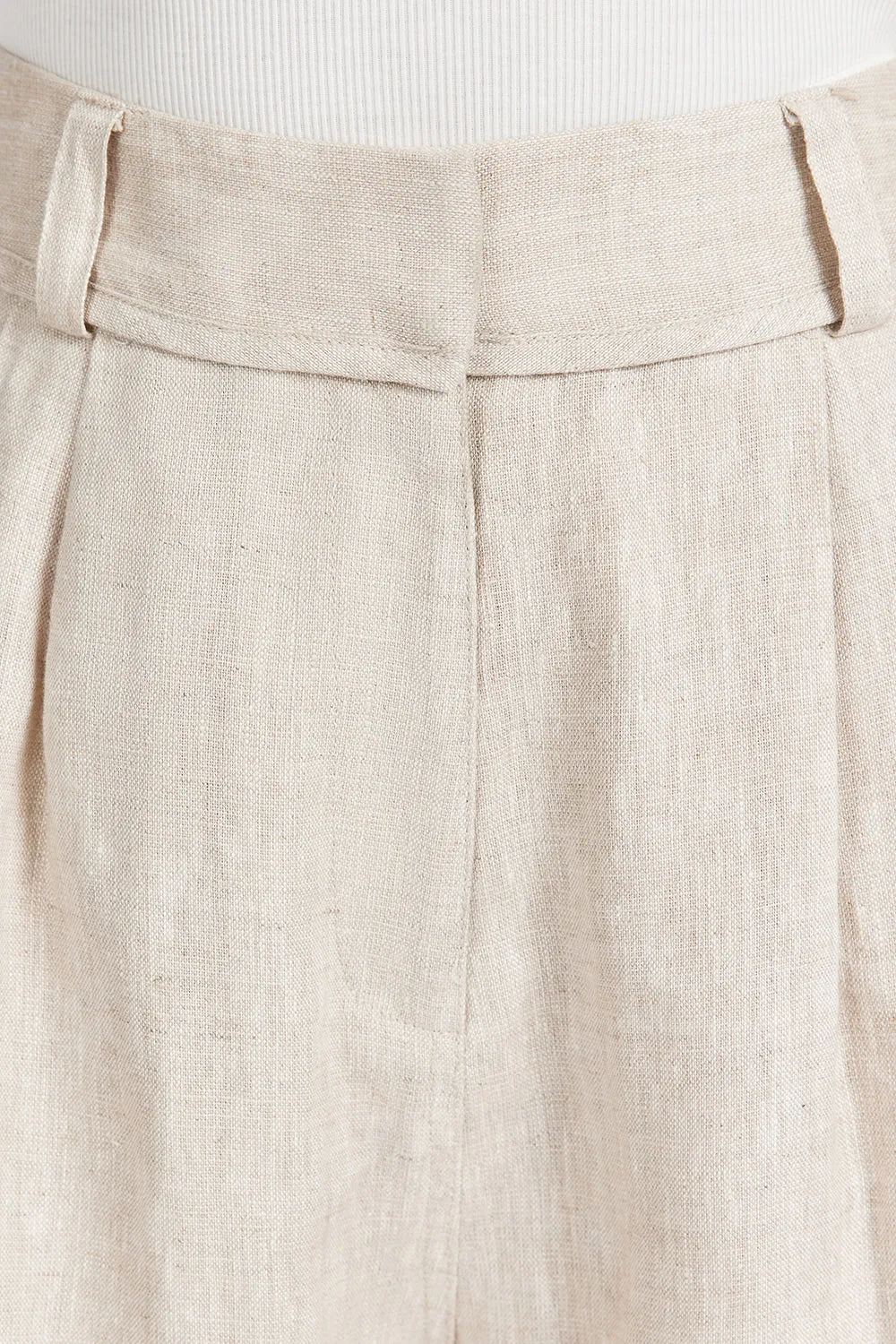 KAYLA NATURAL LINEN BERMUDA SHORT sold by Dissh product image thumbnail 5