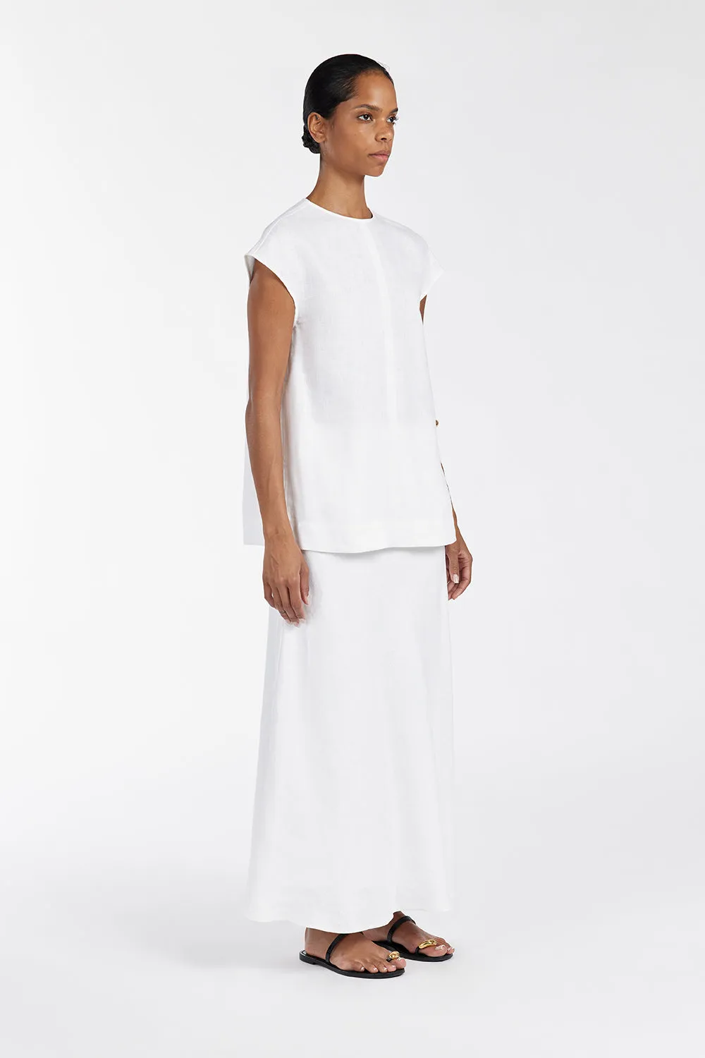 TYRA WHITE LINEN MIDI SKIRT sold by Dissh product image thumbnail 3
