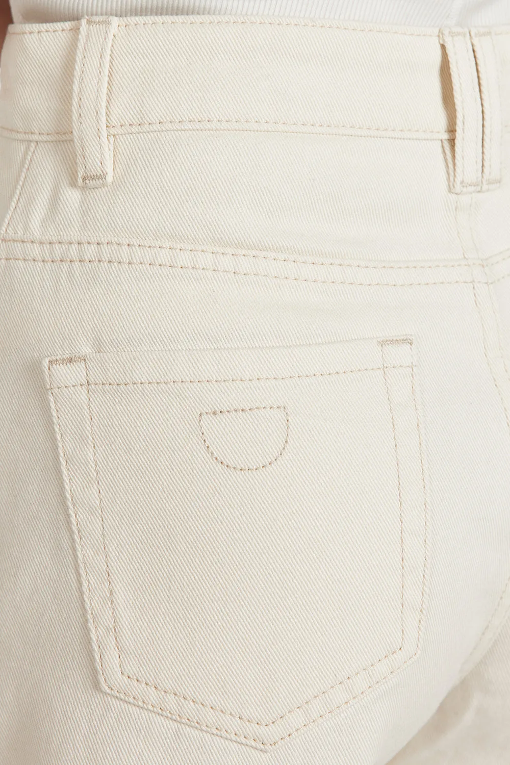 FINN CREAM DENIM SHORT sold by Dissh product image thumbnail 5