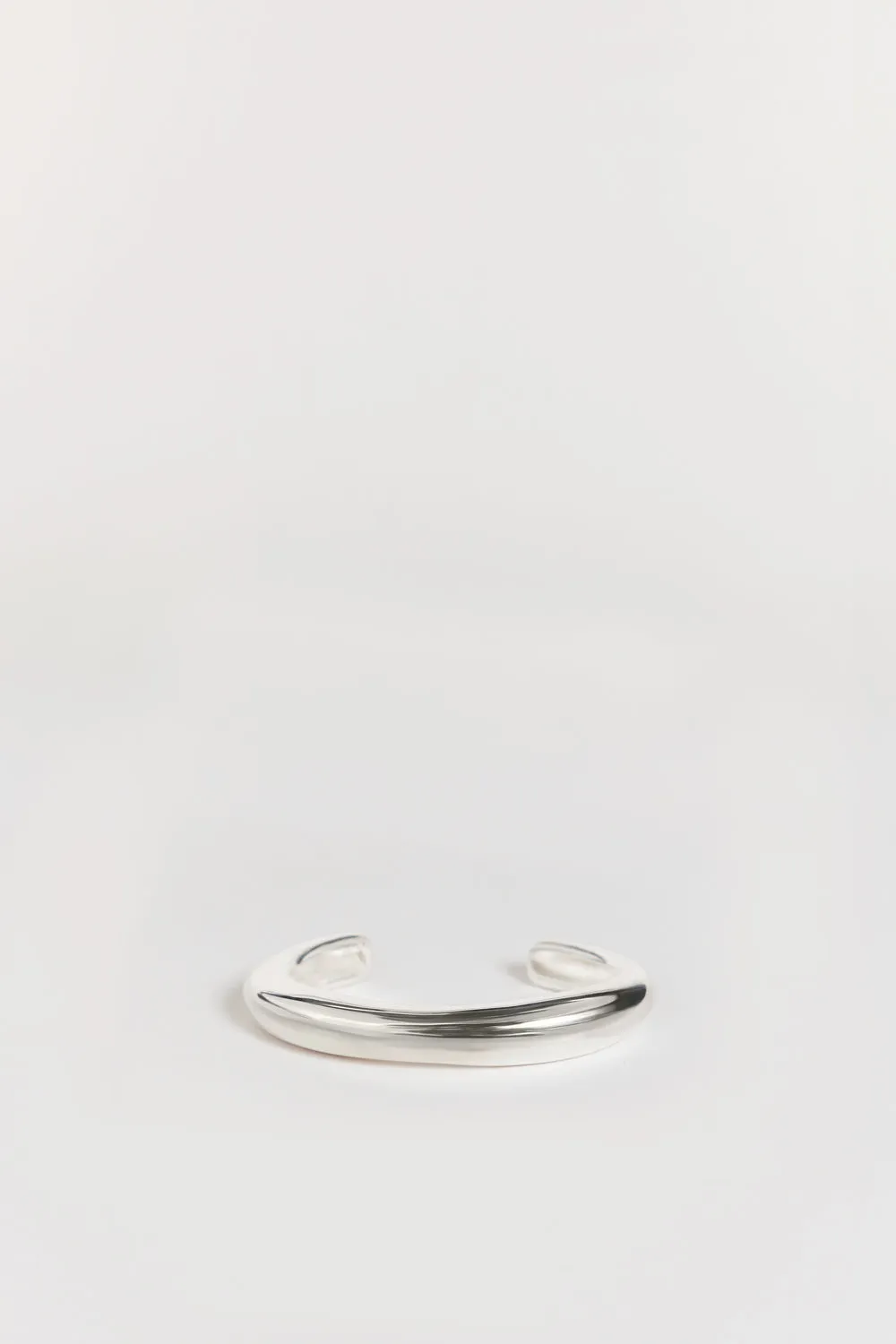 MÉGA CLASSIC SILVER CUFF BRACELET sold by Dissh