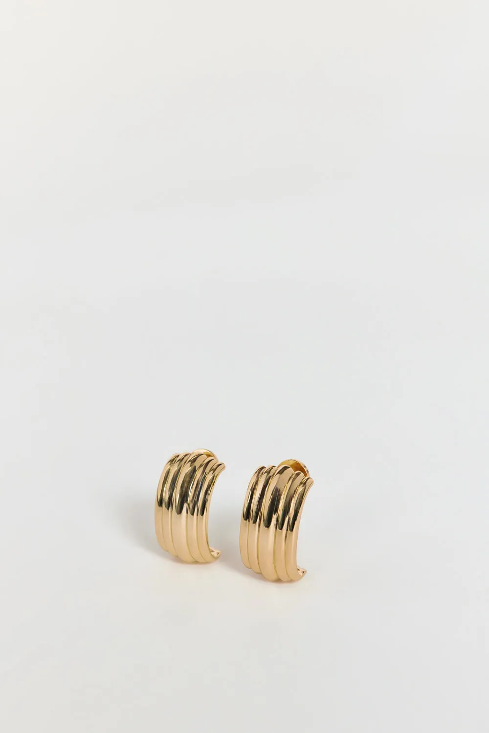 MÉGA WATERFALL LARGE GOLD EARRING sold by Dissh product image thumbnail 3