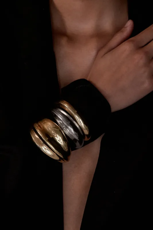 MÉGA SIMONE GOLD CUFF BRACELET sold by Dissh