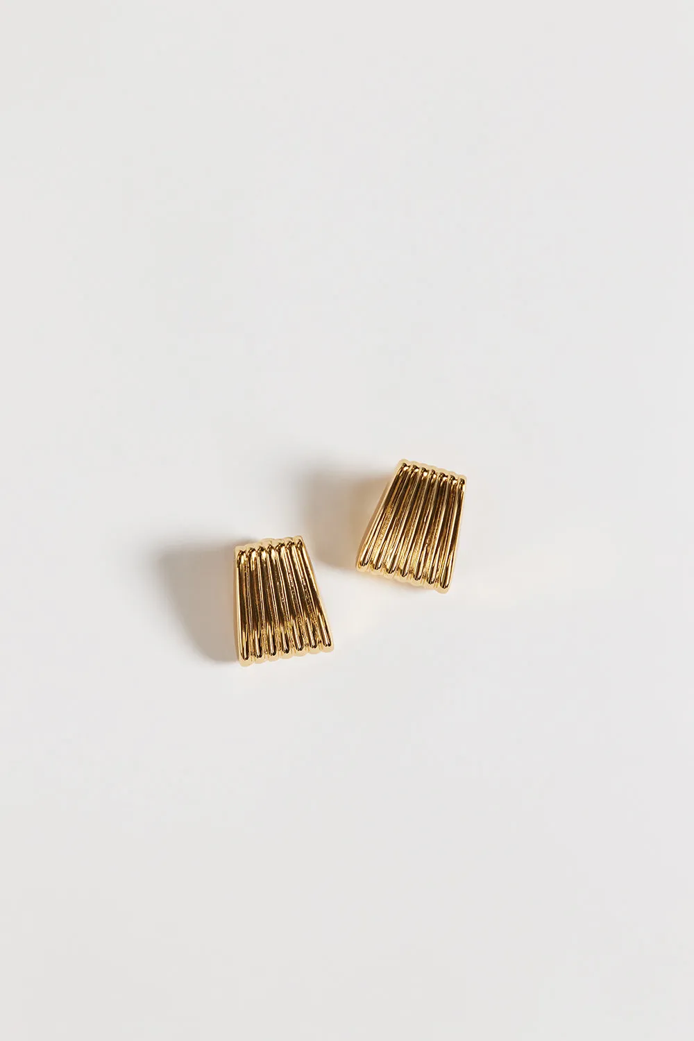 HEAVEN MAYHEM RIBBED GOLD EARRING sold by Dissh product image thumbnail 2