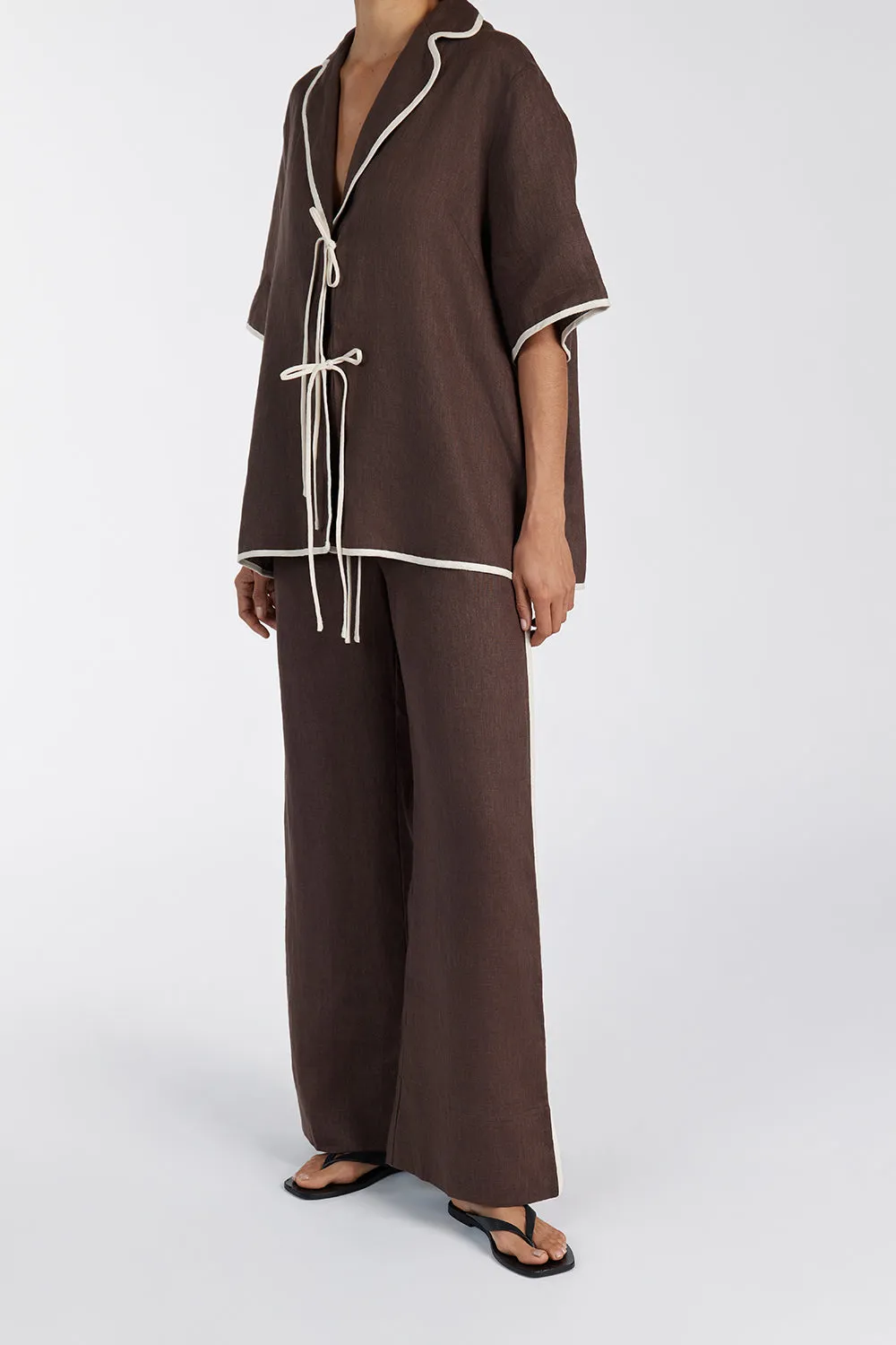VON CHOC LINEN PANT sold by Dissh product image thumbnail 2
