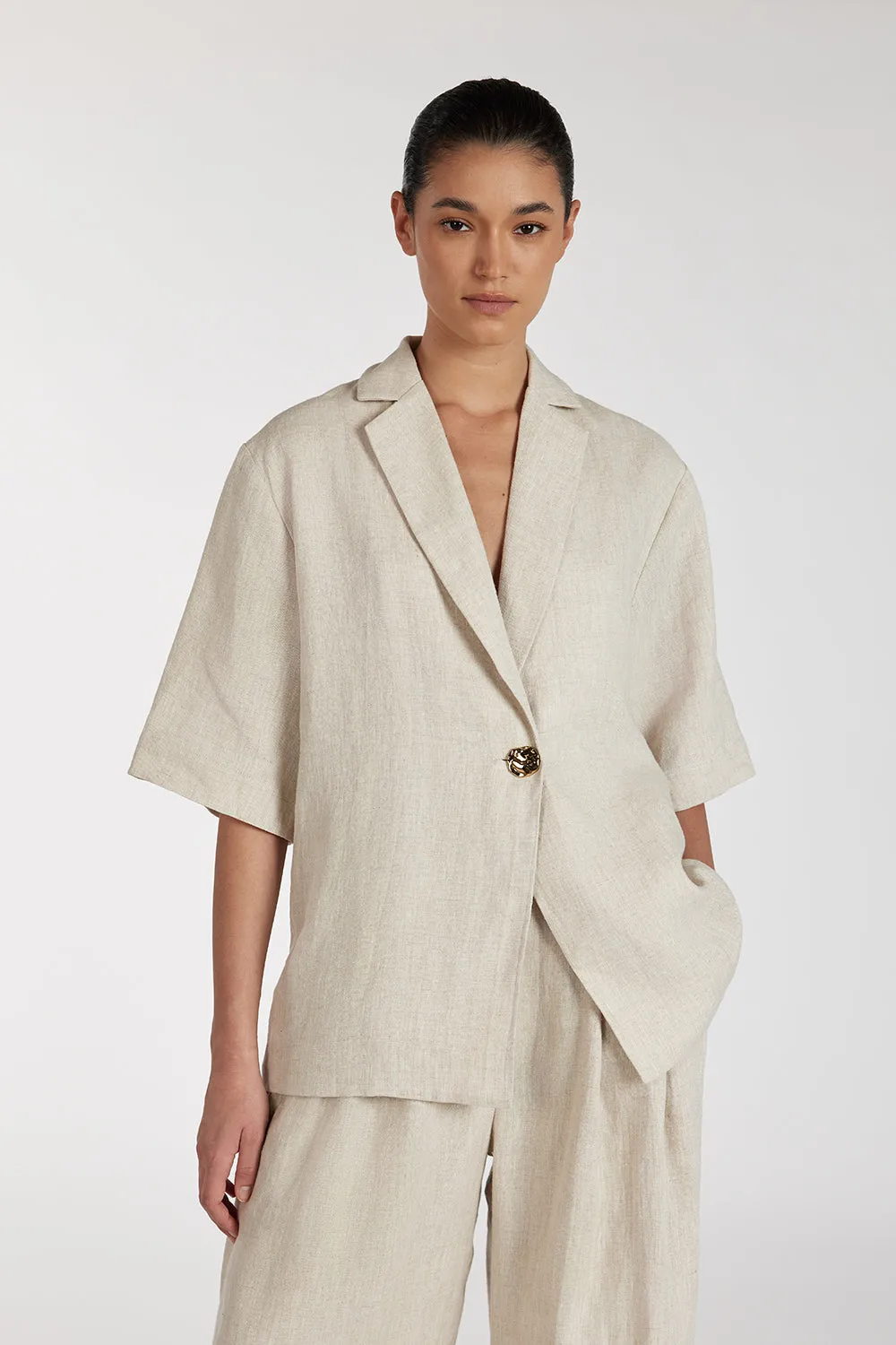 NALA NATURAL LINEN RESORT SHIRT sold by Dissh product image thumbnail 3