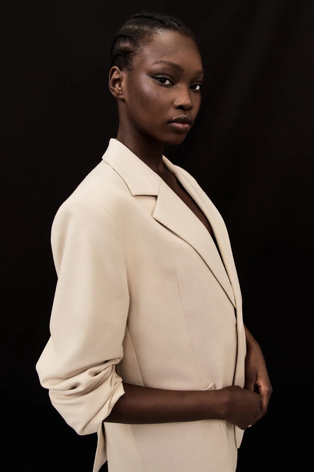 LOUIE NATURAL PATCH POCKET BLAZER sold by Dissh product image thumbnail 2