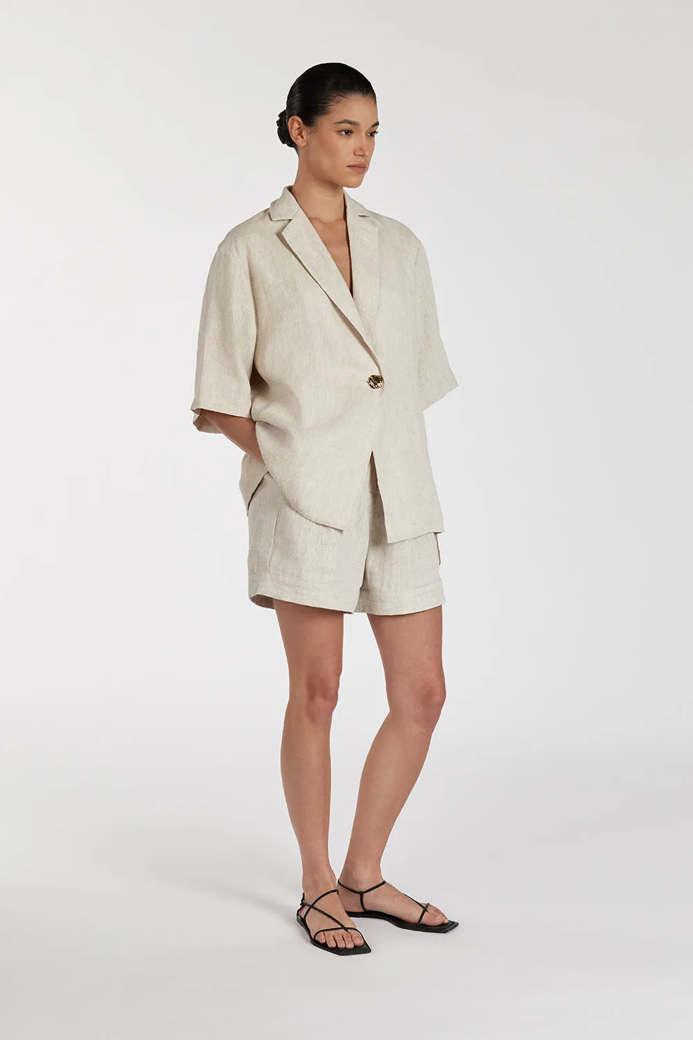 ALONDRA NATURAL LINEN SHORT sold by Dissh product image thumbnail 4