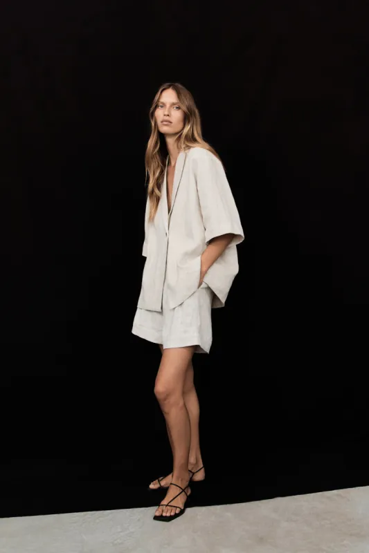 ALONDRA NATURAL LINEN SHORT sold by Dissh