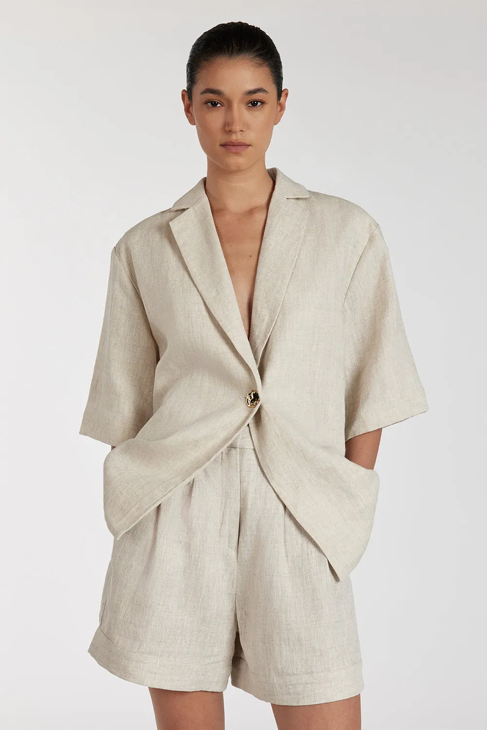 ALONDRA NATURAL LINEN SHORT sold by Dissh product image thumbnail 3