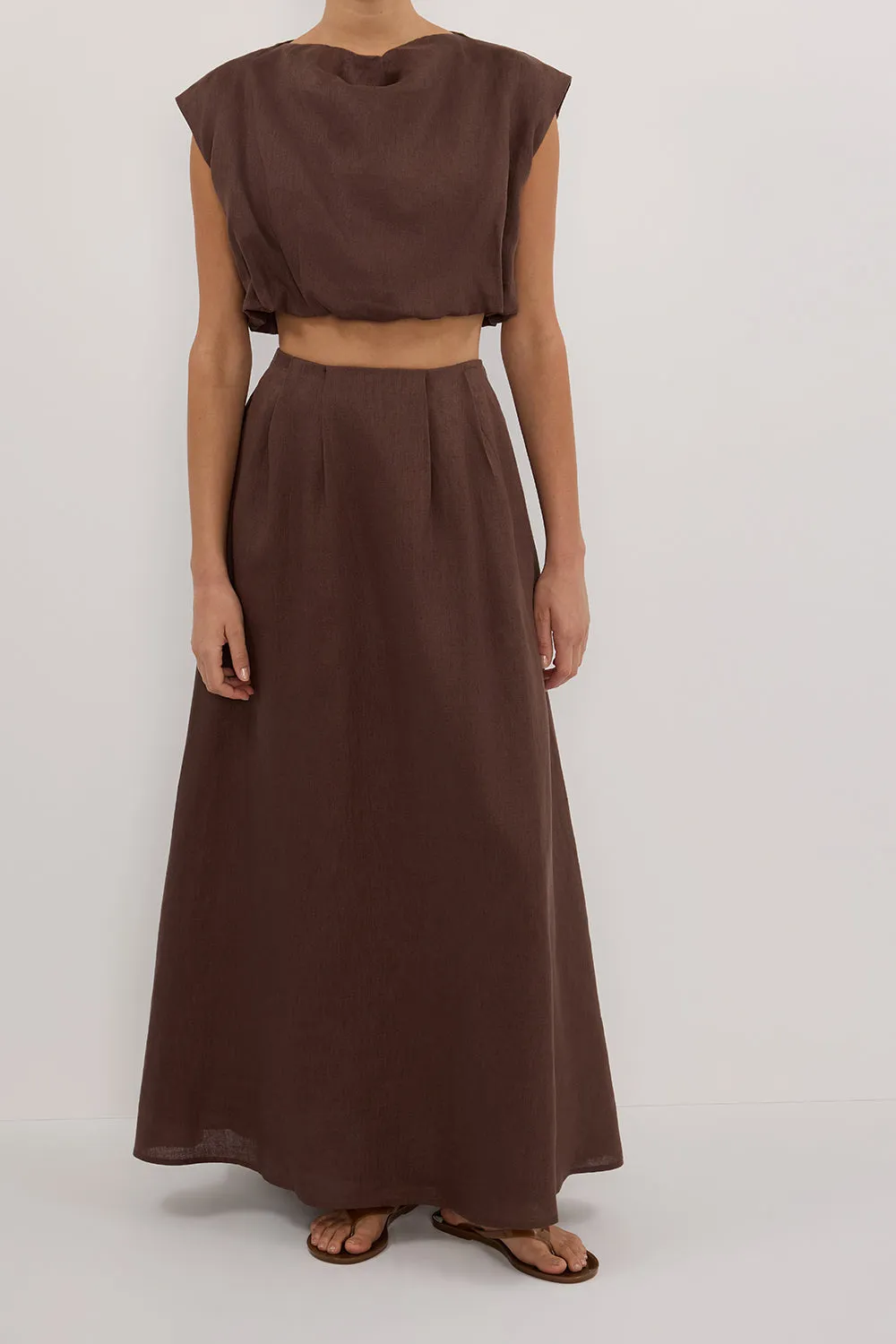AMY CHOC LINEN MIDI SKIRT sold by Dissh product image thumbnail 3