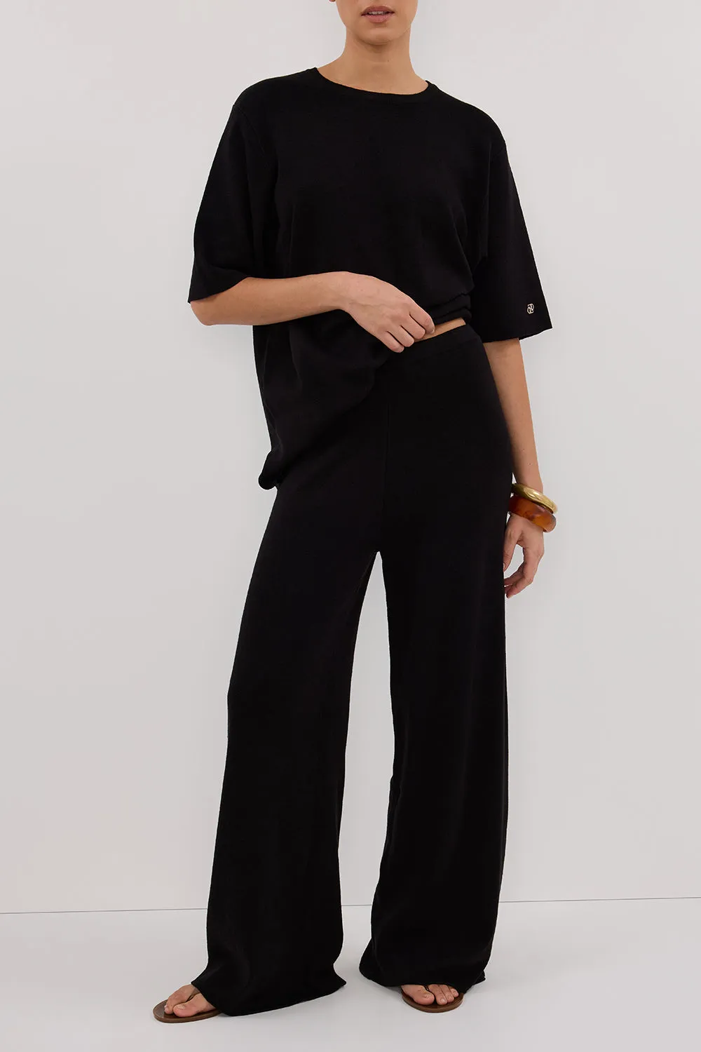 OLIVIA BLACK WIDE LEG KNIT PANT sold by Dissh product image thumbnail 2