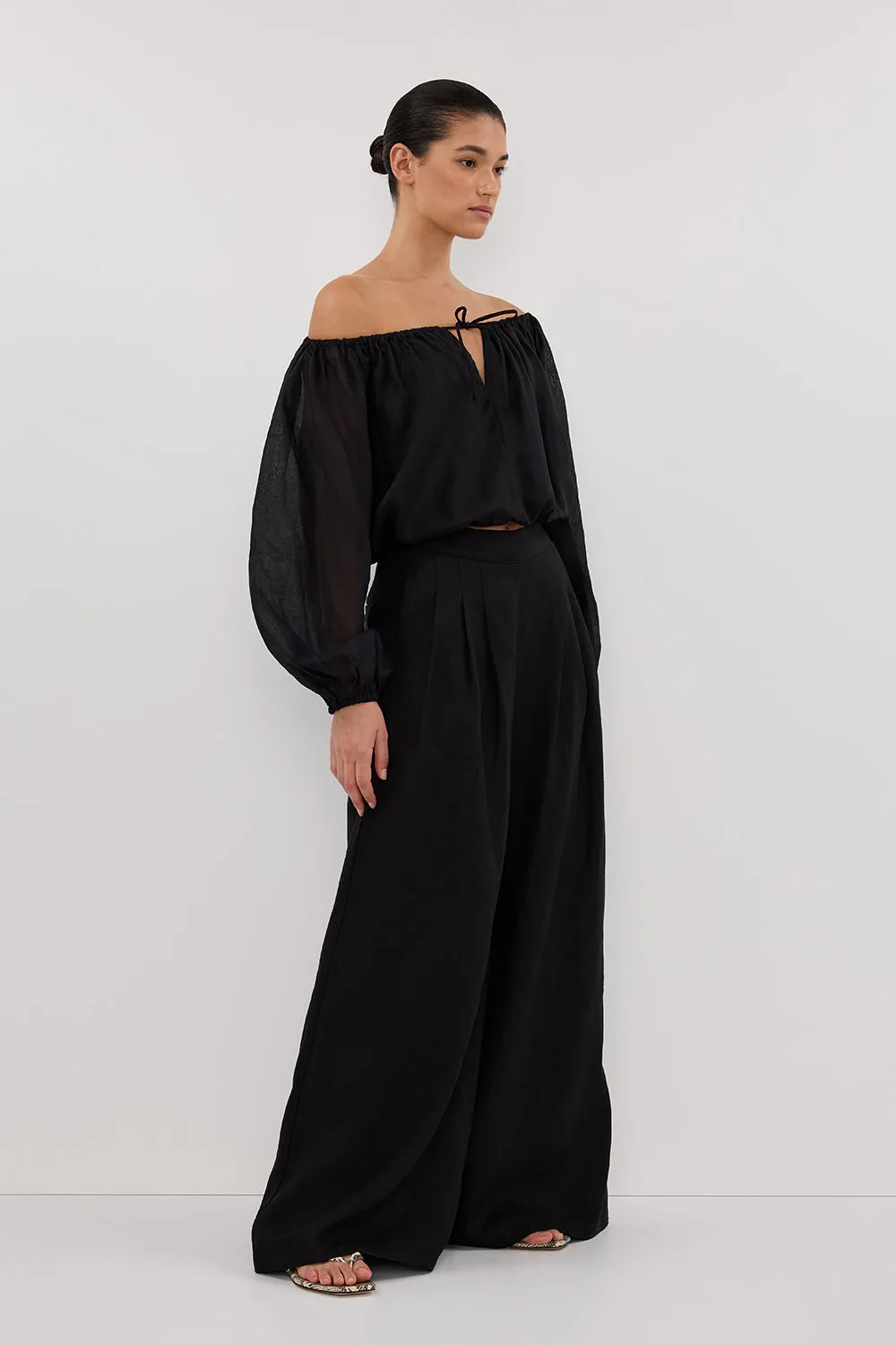 CODY BLACK WIDE LINEN PANT sold by Dissh product image thumbnail 3