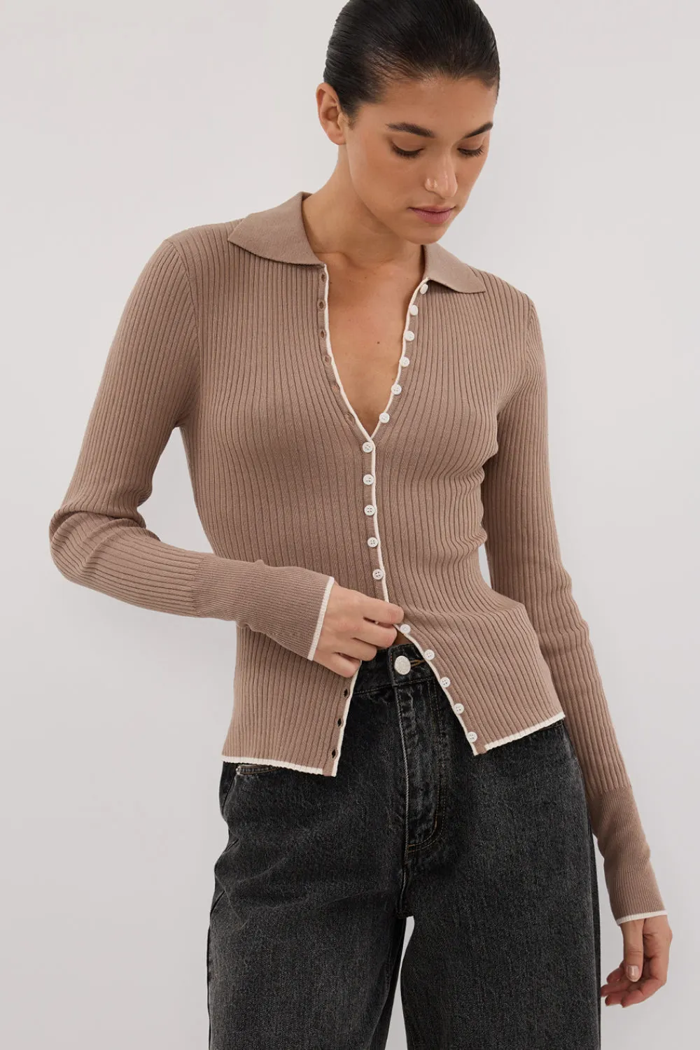 LEONIE LATTE POLO KNIT TOP sold by Dissh product image thumbnail 2