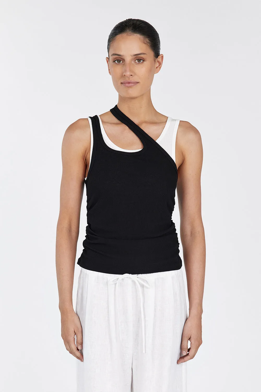 RENEE BLACK DOUBLE LAYER TANK sold by Dissh product image thumbnail 2
