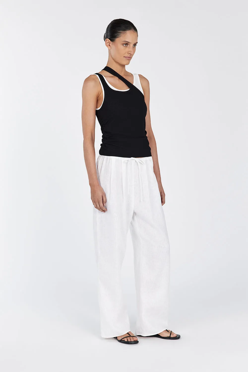 RENEE BLACK DOUBLE LAYER TANK sold by Dissh product image thumbnail 3