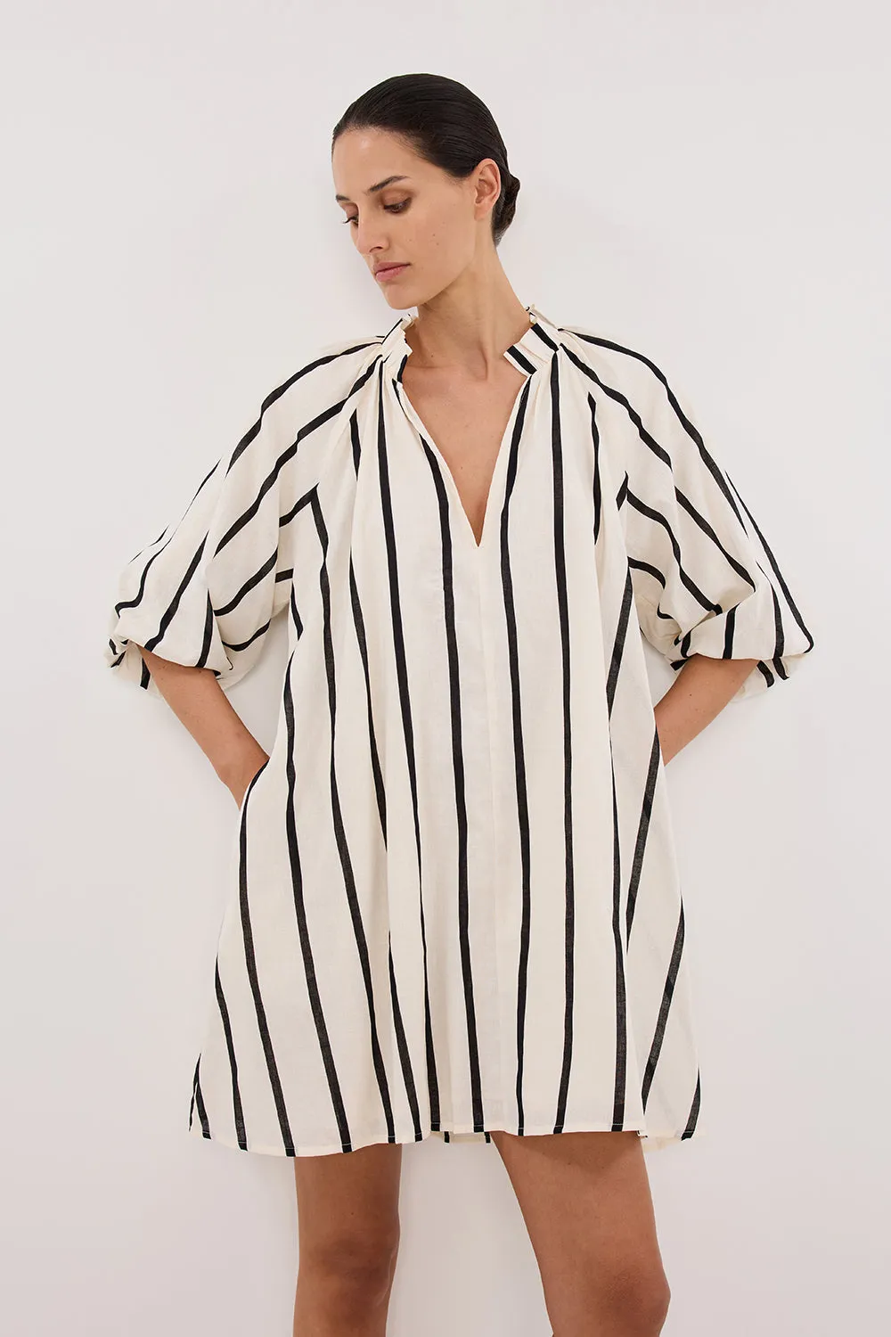 ELLIOT CREAM STRIPE SMOCK DRESS sold by Dissh product image thumbnail 2