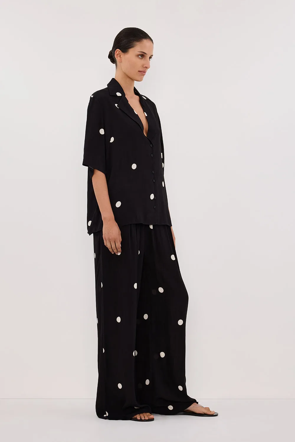 LAURA SPOT SHORT SLEEVE SHIRT sold by Dissh product image thumbnail 4