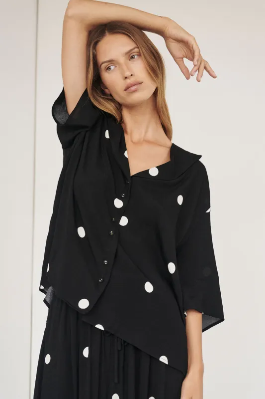 LAURA SPOT SHORT SLEEVE SHIRT sold by Dissh
