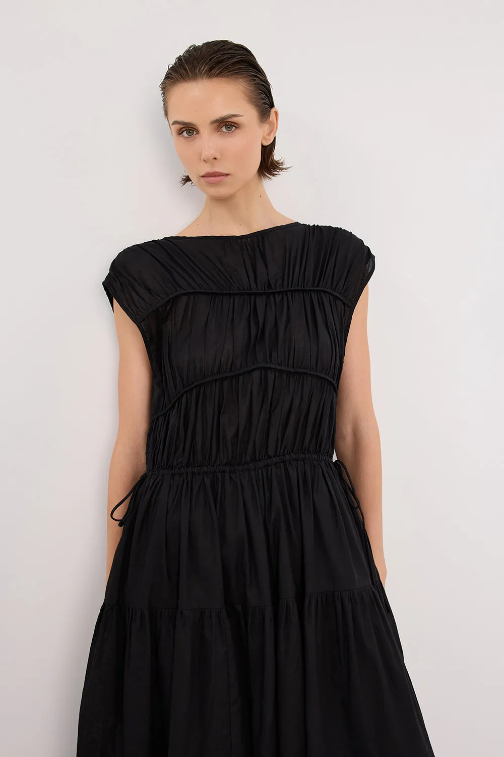 FLYNN BLACK LINEN BLEND MIDI DRESS sold by Dissh product image thumbnail 2